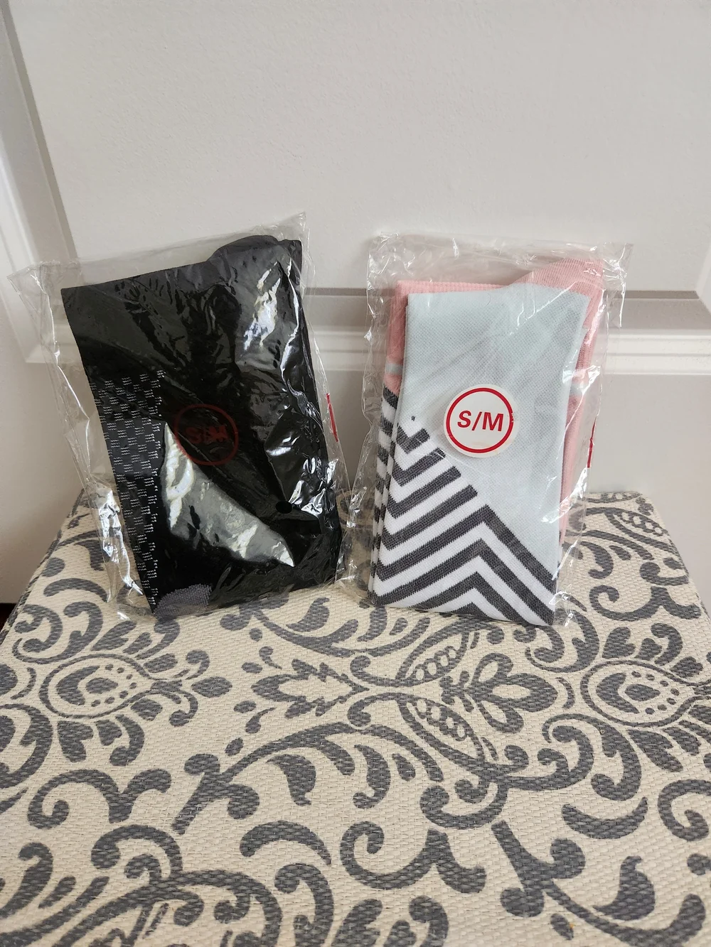 Ladies Comfort and Performance Compression Socks - Black & Pink